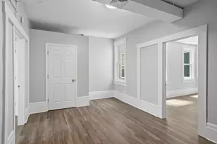 293 Clemente St, Holyoke, MA 01040 - Photo 11