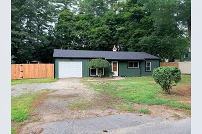 149 Precinct St, Taunton, MA 02718 - Photo 1