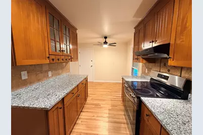 149 Precinct St, Taunton, MA 02718 - Photo 15