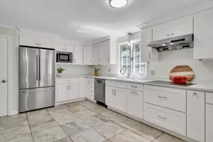 21 Wayland Hills Rd, Wayland, MA 01778 - Photo 17