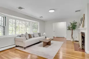 21 Wayland Hills Rd, Wayland, MA 01778 - Photo 11