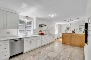 21 Wayland Hills Rd, Wayland, MA 01778 - Photo 17