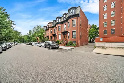 106-108 East Brookline St #3, Boston, MA 02118 - Photo 31
