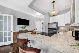 106-108 E Brookline St, Boston, MA 02118 - Photo 9