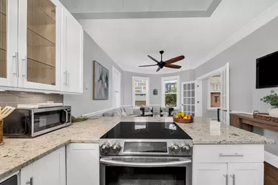 106-108 East Brookline St #3, Boston, MA 02118 - Photo 7