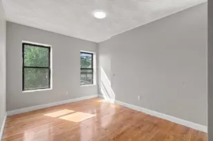 183 Chestnut St, Holyoke, MA 01040 - Photo 7