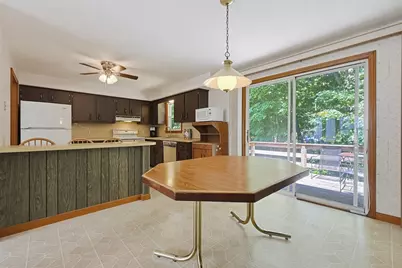 48 Jackson St, North Attleboro, MA 02763 - Photo 7