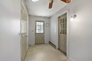 39 Grant St, Attleboro, MA 02703 - Photo 3