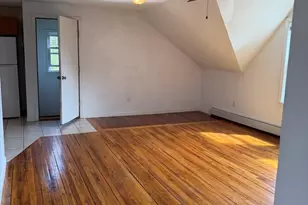 41 Tower St, Webster, MA 01570 - Photo 3