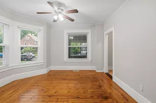 44 Glen St, Holyoke, MA 01040 - Photo 7
