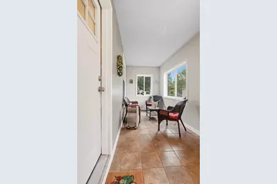 44 Glen St #44, Holyoke, MA 01040 - Photo 3