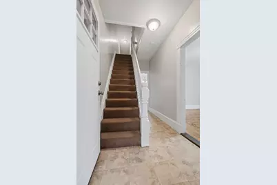 44 Glen St #44, Holyoke, MA 01040 - Photo 5