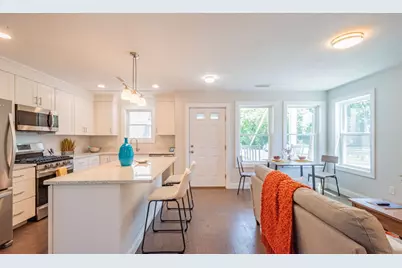 20 Mickelson Ln #17, Bedford, MA 01730 - Photo 3