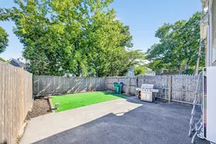 22 Emerson, Lynn, MA 01902 - Photo 19