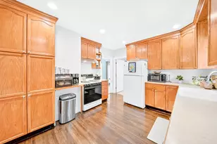 22 Emerson, Lynn, MA 01902 - Photo 9