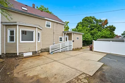 111 Liberty St, Lowell, MA 01851 - Photo 35