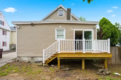 111 Liberty St, Lowell, MA 01851 - Photo 5