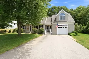 50 Trinity Cir, Attleboro, MA 02703 - Photo 3