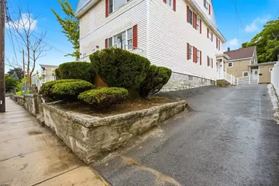 113-115 Liberty St, Lowell, MA 01851 - Photo 3