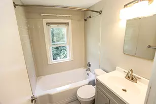 101 Brooks St, Worcester, MA 01606 - Photo 9