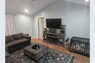 82 Brookside Rd, Rockland, MA 02370 - Photo 9