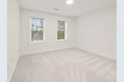 11 Whisper Drive, Worcester, MA 01609 - Photo 17