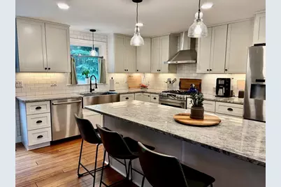 19 E Applewood, Charlton, MA 01507 - Photo 11