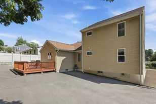 39 Sunflower Rd, Holbrook, MA 02343 - Photo 27