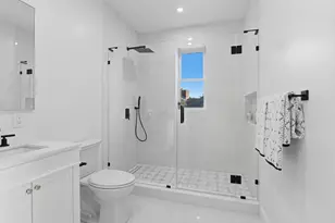 5 Vassall St, Quincy, MA 02170 - Photo 25