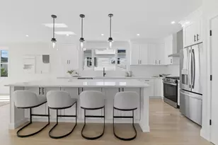57 Vassall St, Quincy, MA 02170 - Photo 5