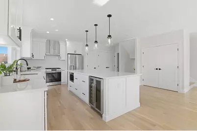 5-7 Vassall St, Quincy, MA 02170 - Photo 7