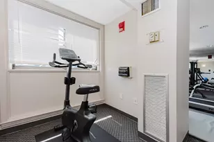 1933 Commonwealth Ave, Boston, MA 02135 - Photo 21