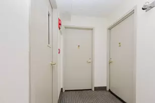 1933 Commonwealth Ave, Boston, MA 02135 - Photo 15