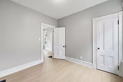 29 Yale St, Springfield, MA 01109 - Photo 13