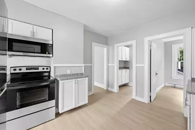 29 Yale St, Springfield, MA 01109 - Photo 19