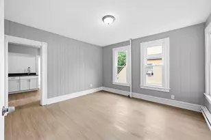 29 Yale St, Springfield, MA 01109 - Photo 17