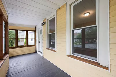 29 Yale St, Springfield, MA 01109 - Photo 3