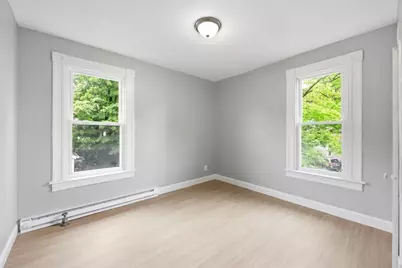 29 Yale St, Springfield, MA 01109 - Photo 25