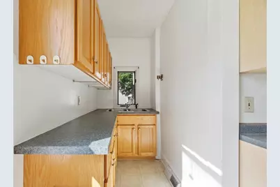 372 Cabot St #1, Beverly, MA 01915 - Photo 5