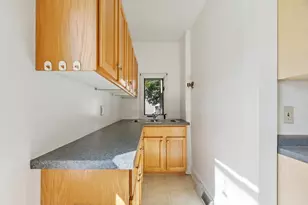 372 Cabot St, Beverly, MA 01915 - Photo 5