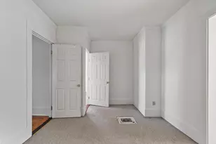 372 Cabot St, Beverly, MA 01915 - Photo 7