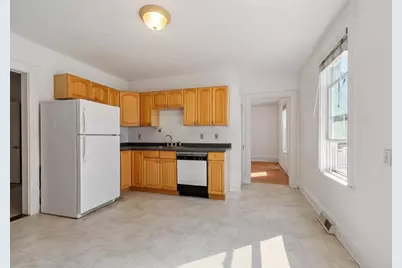 372 Cabot St #1, Beverly, MA 01915 - Photo 17