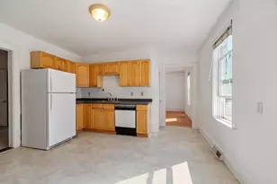 372 Cabot St, Beverly, MA 01915 - Photo 17