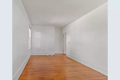 372 Cabot St #1, Beverly, MA 01915 - Photo 11