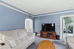 56 Hathaway Rd, Dartmouth, MA 02747 - Photo 9