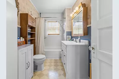 56 Hathaway Rd, Dartmouth, MA 02747 - Photo 5