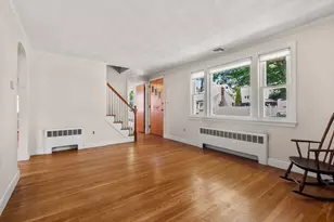 10 Emelia Terrace, Boston, MA 02132 - Photo 15