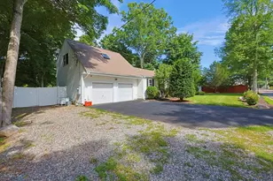 333 Union St, Millis, MA 02054 - Photo 3