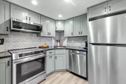 390 Broadway #54, Somerville, MA 02145 - Photo 7