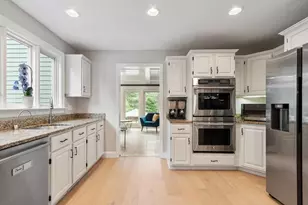 1 Preston Cir, Andover, MA 01810 - Photo 9